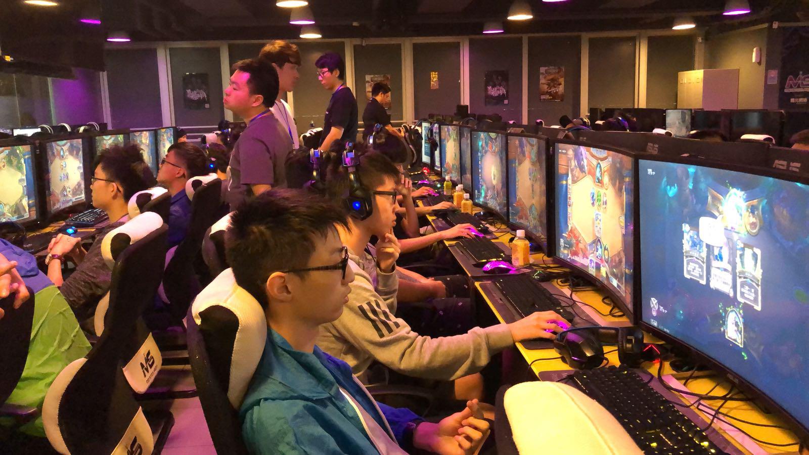 建立了两位 建立了两位