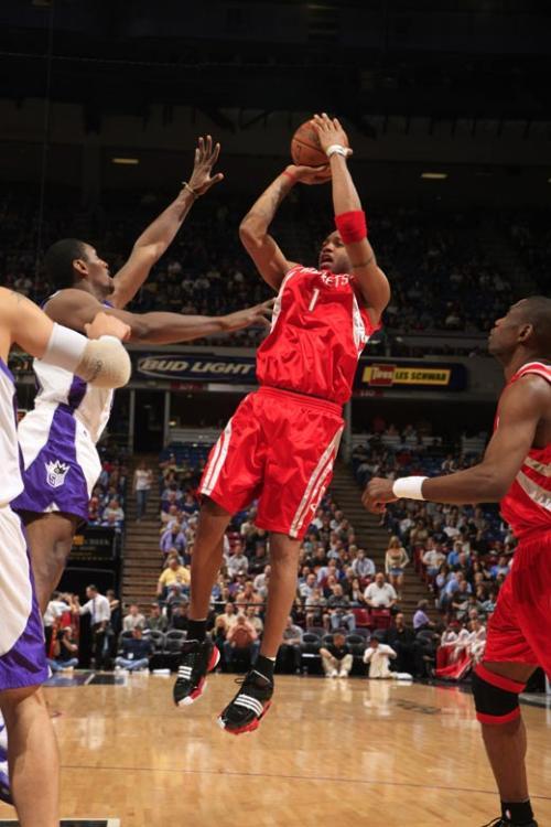 上首枚世界 上首枚世界