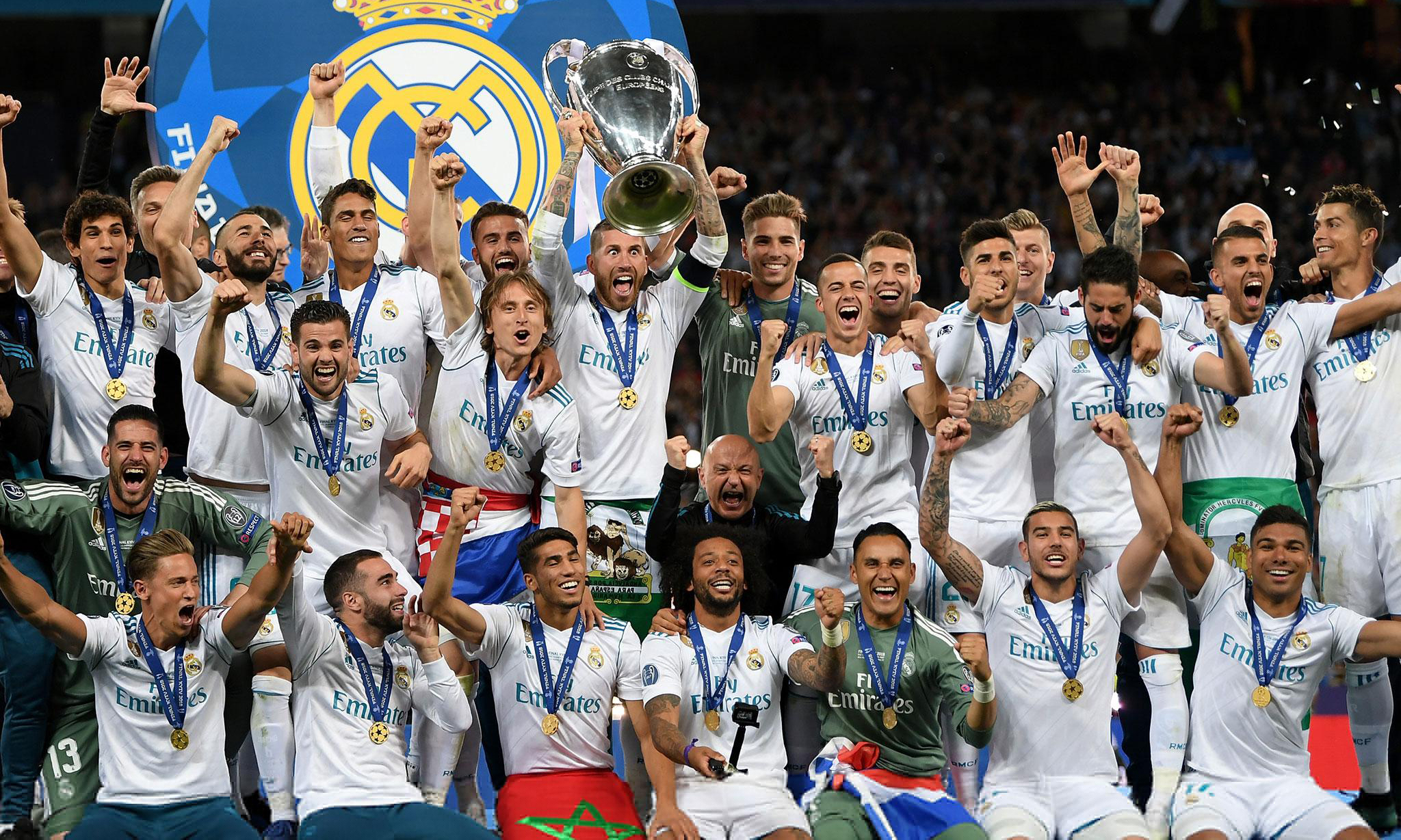 前场小组配 前场小组配